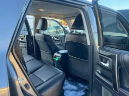 TOYOTA 4Runner Base Grade 2016 Sport Utility Vehicle (SUV)/Multi-Purpose Vehicle (MPV) full