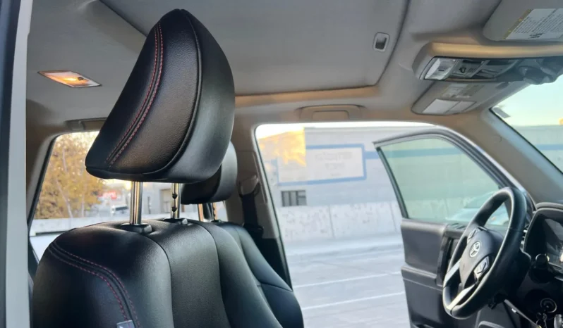 
TOYOTA 4Runner Base Grade 2016 Sport Utility Vehicle (SUV)/Multi-Purpose Vehicle (MPV) full									