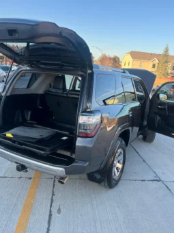 TOYOTA 4Runner Base Grade 2016 Sport Utility Vehicle (SUV)/Multi-Purpose Vehicle (MPV) full