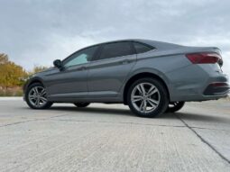 
VOLKSWAGEN Jetta SE w/ Sunroof 2023 Sedan/Saloon full									