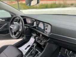 
VOLKSWAGEN Jetta SE w/ Sunroof 2023 Sedan/Saloon full									