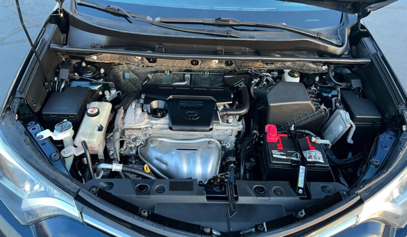 
TOYOTA RAV4 XLE 2017 Sport Utility Vehicle (SUV)/Multi-Purpose Vehicle (MPV) full									