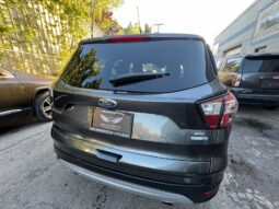 
Ford Escape SE 2017 Sport Utility Vehicle full									