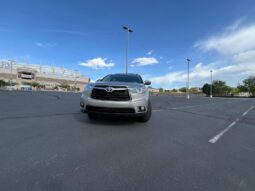 
2016 Toyota Highlander LE Plus AWD full									
