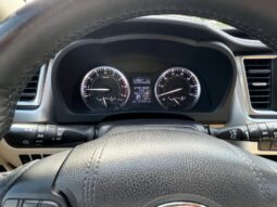 
2016 Toyota Highlander LE Plus AWD full									