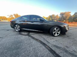 
HONDA Accord TOURING 2018 Sedan full									