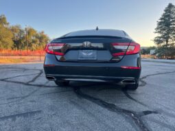 
HONDA Accord TOURING 2018 Sedan full									